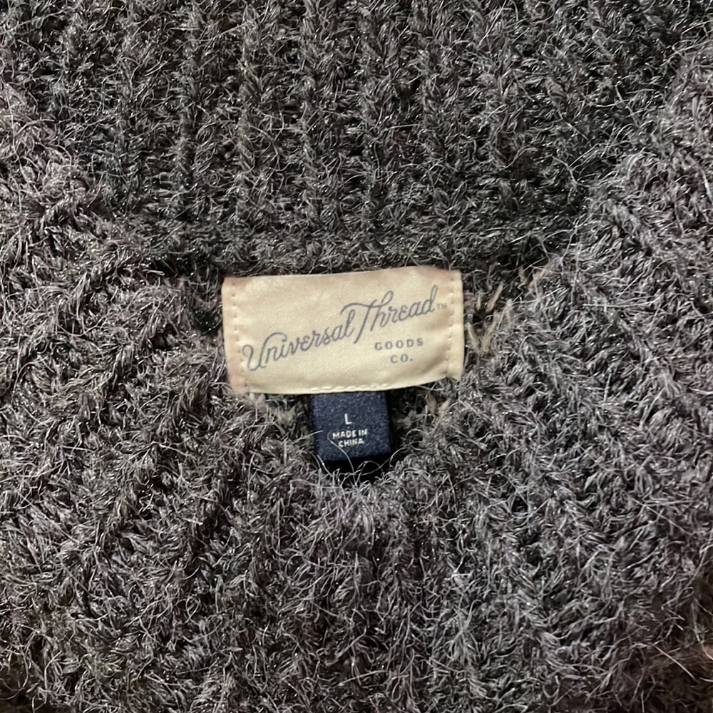 Universal thread - Picture 3 of 3